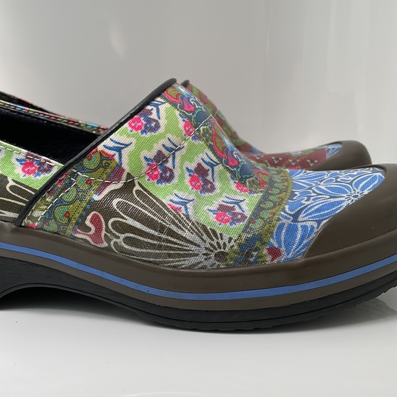 DANSKO VEGAN CLOGS SIZE 41 - Picture 12 of 13